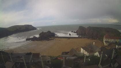 webcam hope cove|The Cottage Hotel webcam is...